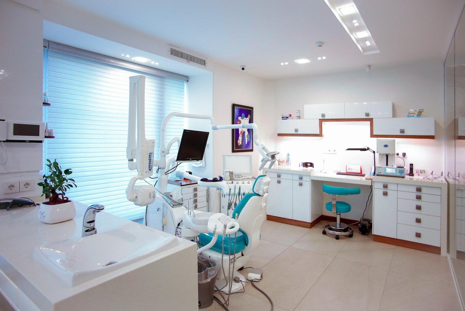 Fifth Avenue Dental Arts – Dentist in San Diego