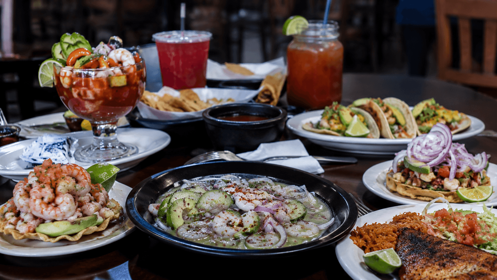 mariscos la capital Seafood feast with refreshing drinks